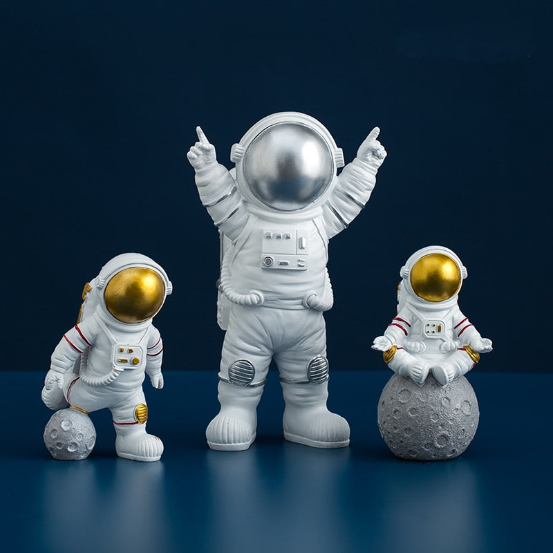 3-piece Adorable Astronaut Figurines