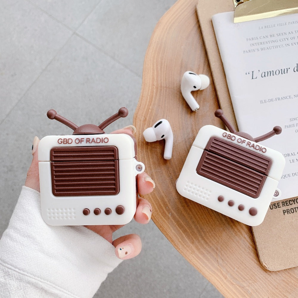 Old-school Radio Airpods Case Cover